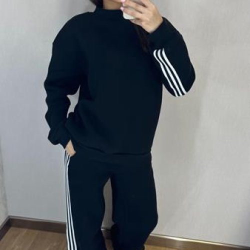 Костюм спорт Valentina (42-52) 084 black (зима) Valentina 084 black