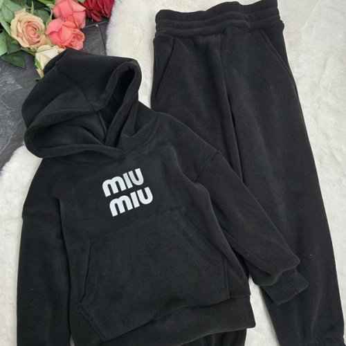 Костюм спорт SunnyTot (104-128) S47 black (зима) SunnyTot S47 black