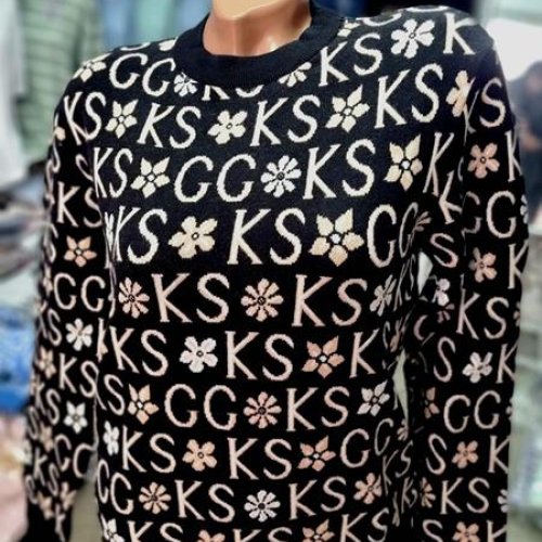 Свитер Julia (48-52) JL71 black (деми) Julia JL71 black