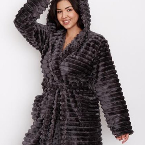 Халат Vehuiah (XL-3XL) 530730 grey (зима) Vehuiah 530730 grey