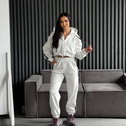 Костюм спорт Trend (S-M) TR8 white (зима) Trend TR8 white