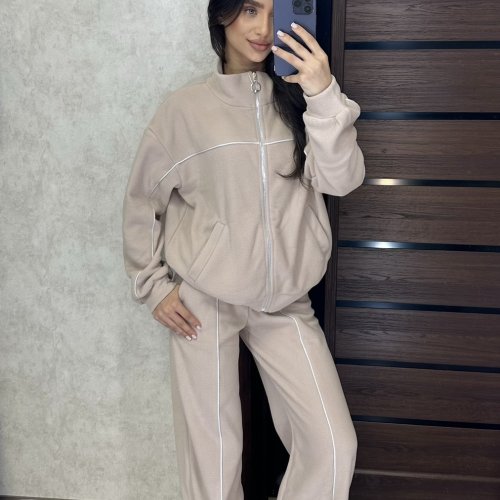 Костюм спорт Valentina (42-52) 106 beige (зима) Valentina 106 beige