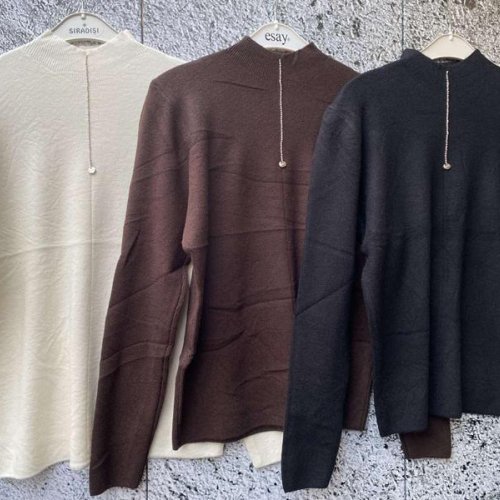 Свитер Lora (one size) LR881 black (зима) Lora LR881 black