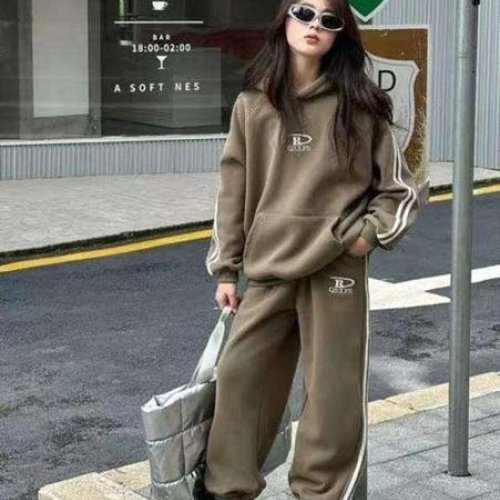 Костюм спорт Delfinka (130-170) 5022 khaki (зима) Delfinka 5022 khaki