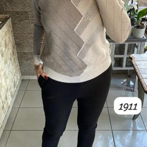 Свитер Julia (50-52) 1911 beige (зима) Julia 1911 beige