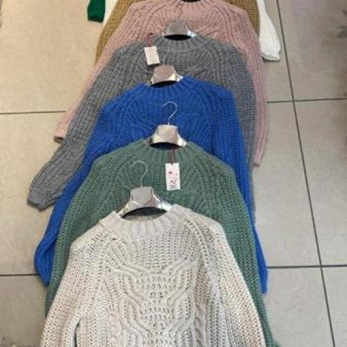 Свитер Julia (one size) JL318 blue (зима) Julia JL318 blue