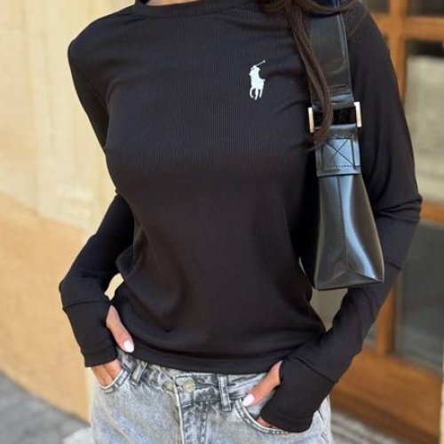 Свитер Arina (42-48) 4238 black (деми) Arina 4238 black