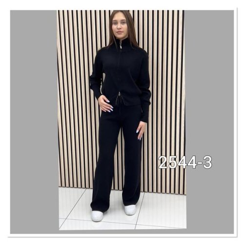 Костюм Style Nadezhda (one size) 2544-3 black (деми) Style Nadezhda 2544-3 black