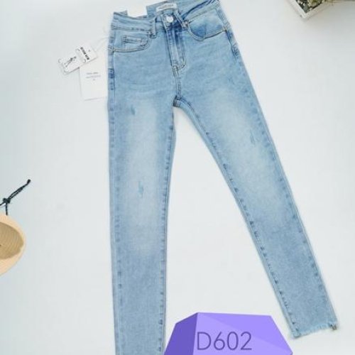 Джинсы NewJeans (25-30) D602 l.blue (деми) NewJeans D602 l.blue