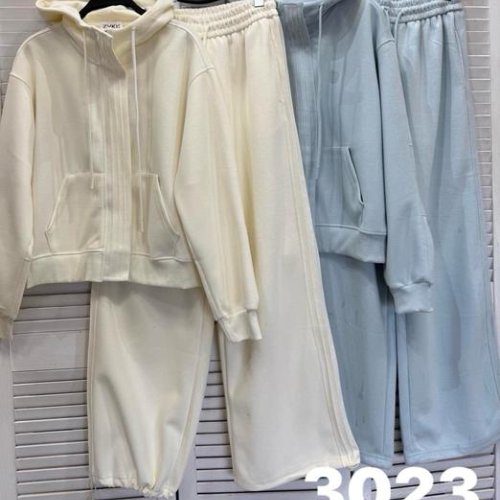 Костюм спорт DIVO (L-XL) 3023 l.blue (деми) DIVO 3023 l.blue