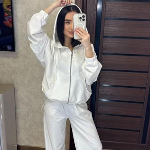 Костюм спорт Valentina (42-52) 108 white (деми) Valentina 108 white