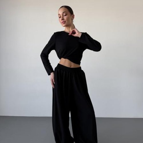 Костюм Arina (42-48) 2499 black (деми) Arina 2499 black