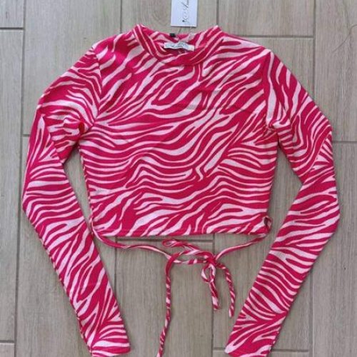 Топ Arina (42-48) 5119 crimson (деми) Arina 5119 crimson