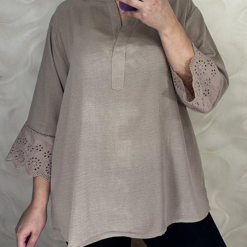 Блузка LeVisha (52-56) 26105 brown (деми) LeVisha 26105 brown