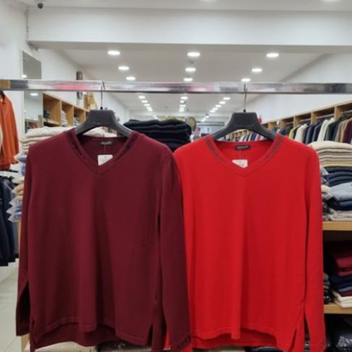 Свитер Julia (52-54) JL921 red (деми) Julia JL921 red