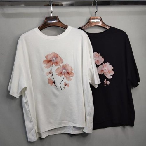 Футболка Nefertiti (one size) 7079 white (лето) Nefertiti 7079 white