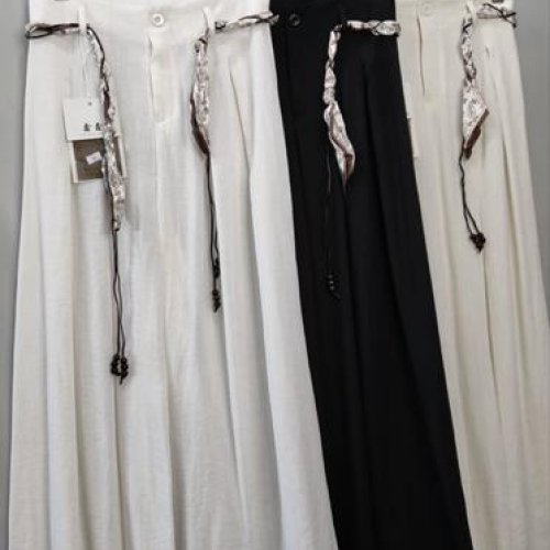 Штаны Nefertiti (S-2XL) 9865 white (деми) Nefertiti 9865 white