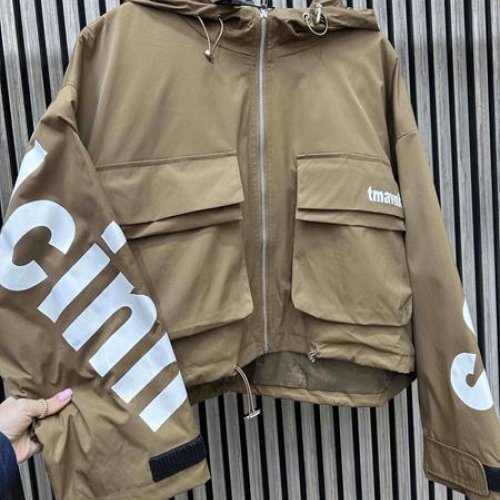 Ветровка Nefertiti (one size) NF100 beige (деми) Nefertiti NF100 beige