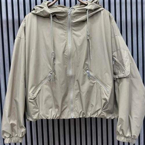 Ветровка Nefertiti (one size) NF111 beige (деми) Nefertiti NF111 beige