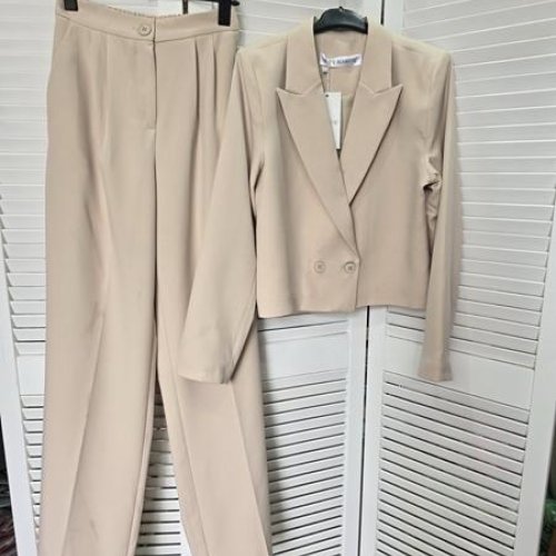 Костюм Nefertiti (36-44) NF123-0 beige (деми) Nefertiti NF123-0 beige