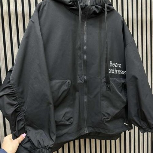 Ветровка Nefertiti (one size) NF84 black (деми) Nefertiti NF84 black