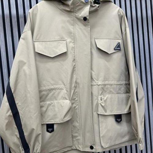 Ветровка Nefertiti (one size) NF89 beige (деми) Nefertiti NF89 beige