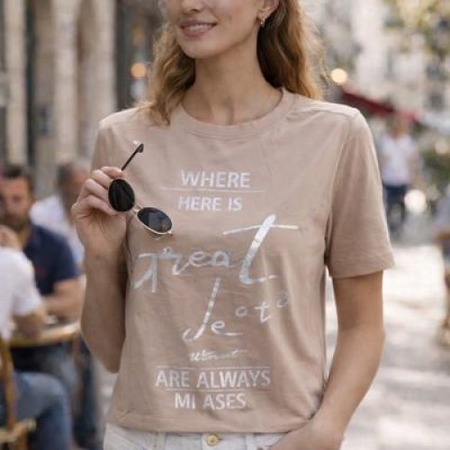 Футболка Elena&Vika (46-50) 25033 beige (лето) Elena&Vika 25033 beige