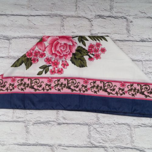 Платок Shawls (82*82) P142 navy (деми) Shawls P142 navy