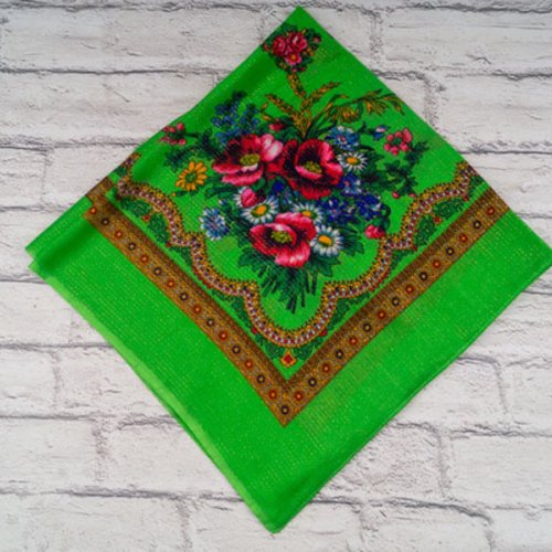 Платок Shawls (76*76) P171 l.green люрикс (деми) Shawls P171 l.green люрикс