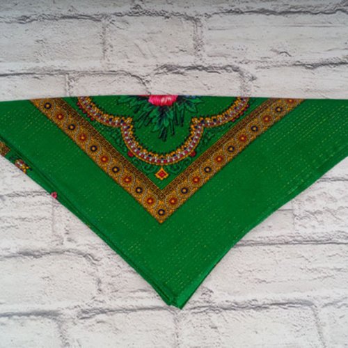 Платок Shawls (76*76) P172 green люрикс (деми) Shawls P172 green люрикс