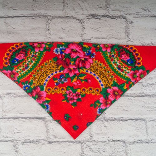 Платок Shawls (76*76) P180 red (деми) Shawls P180 red