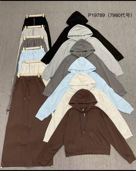 Костюм спорт Nefertiti (M-XL) 19789 l.beige (деми)