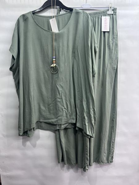 Костюм Emsweekis (54-58) E1805 green (лето)