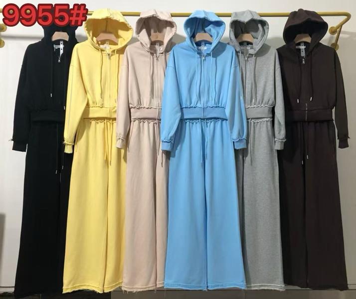 Костюм спорт Nefertiti (M-XL) 9955 beige (деми)