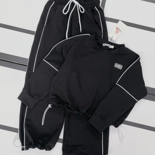 Костюм спорт Kosmy (128-152) 393 black (деми) Kosmy 393 black