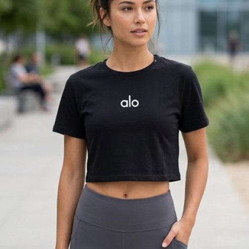 Топ Newe (one size) 200-1 black (лето) Newe 200-1 black