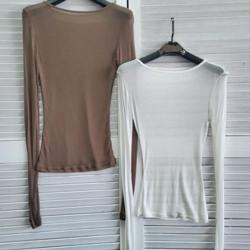 Свитер Nefertiti (one size) 031 white (деми) Nefertiti 031 white