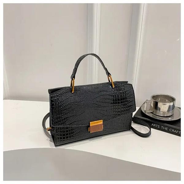 Сумка Fashion Bag (24*17*9) A8210 black (деми)