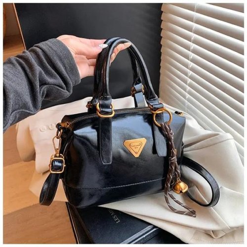 Сумка Fashion Bag (23*14*12) M1858-1 black (деми) Fashion Bag M1858-1 black