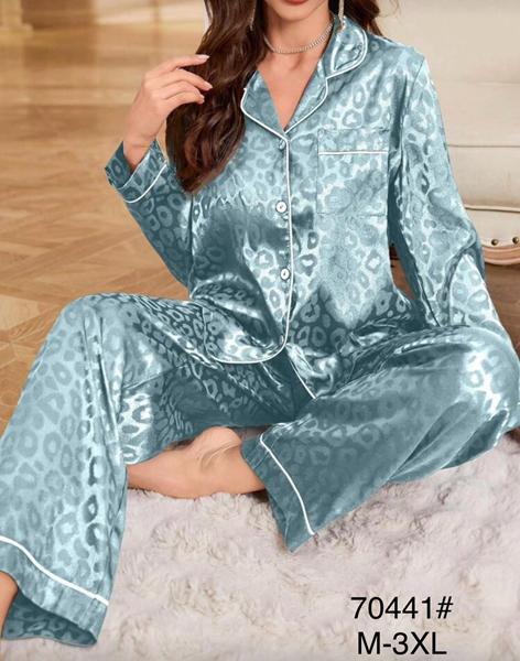 Пижама Brilliant (M-3XL) B70441 l.blue (деми)