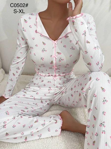 Пижама Brilliant (42-48) C0502 white-pink (деми)