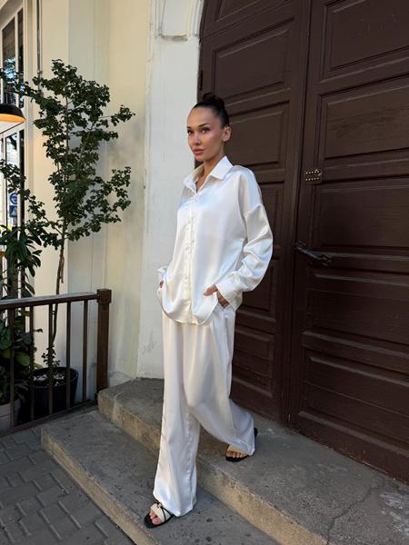 Костюм Sofi Cor (42-50) 9082 white (деми)