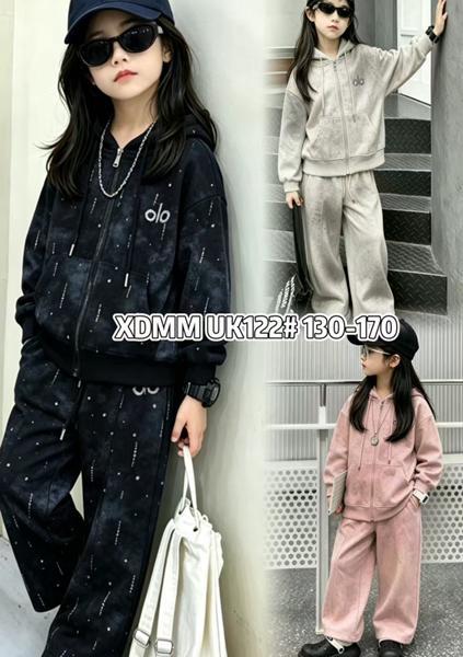 Костюм спорт ChicWear (130-170) UK122 l.grey (деми)