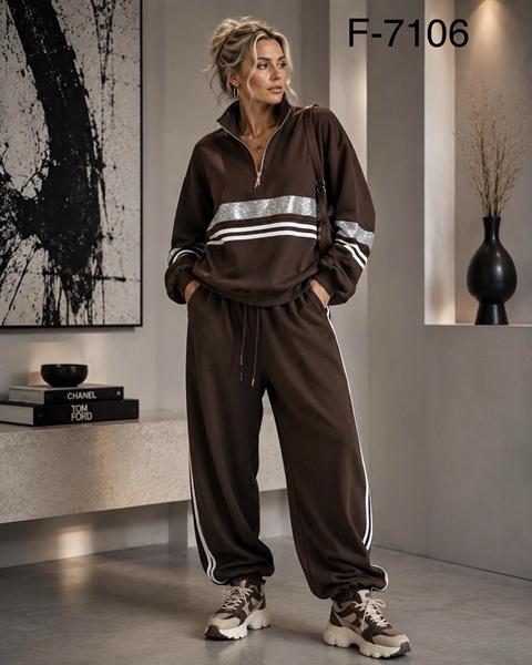 Костюм спорт Saint Wish (3XL-5XL) F7106 brown (зима)