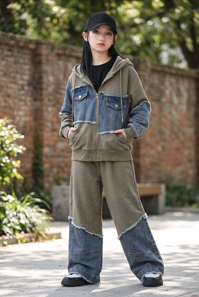 Костюм спорт Delfinka (130-170) 98011 khaki (деми)