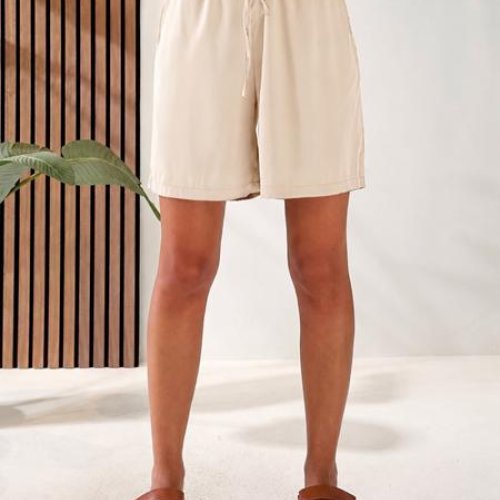 Шорты Loren (42-56) 756 l.beige (лето) Loren 756 l.beige